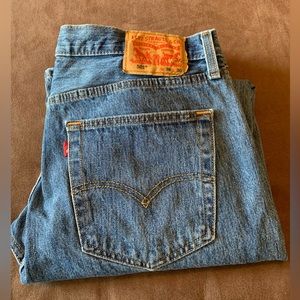Men’s Levi’s 501 jeans, size 36/30, great condition!